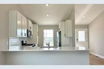 2259 Latour Drive, Shakopee, MN 55379 - Photo 6