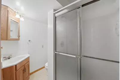 925 Roosevelt Street, River Falls, WI 54022 - Photo 14