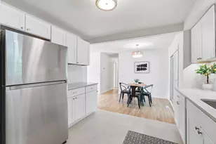 624 20th Ave NW, North Saint Paul, MN 55112 - Photo 16