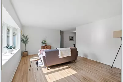 624 20th Avenue NW, North Saint Paul, MN 55112 - Photo 6