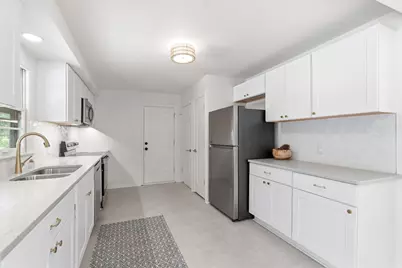624 20th Avenue NW, North Saint Paul, MN 55112 - Photo 14