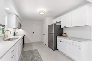 624 20th Ave NW, North Saint Paul, MN 55112 - Photo 14