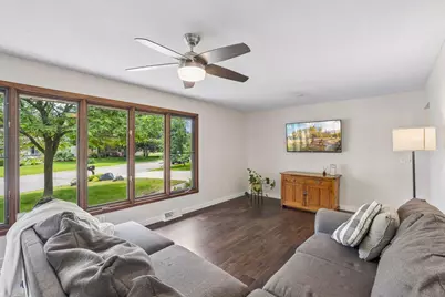 1848 Evergreen Draw, Woodbury, MN 55125 - Photo 8