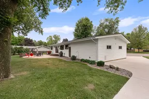 406 Ridge Cir, Albert Lea, MN 56007 - Photo 28