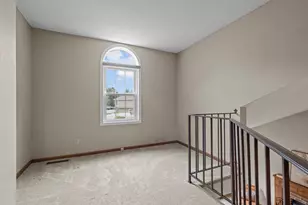 11107 Rhode Island Ave S, Bloomington, MN 55438 - Photo 32