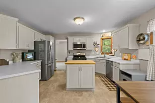 11107 Rhode Island Ave S, Bloomington, MN 55438 - Photo 12