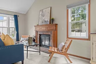 11107 Rhode Island Ave S, Bloomington, MN 55438 - Photo 10