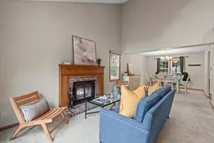 11107 Rhode Island Ave S, Bloomington, MN 55438 - Photo 6