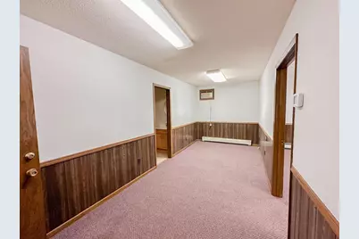 346 Main Street N, Renville, MN 56284 - Photo 24
