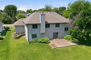 1827 Hydram Ave N, Oakdale, MN 55128 - Photo 44