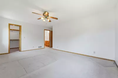 1827 Hydram Avenue N, Oakdale, MN 55128 - Photo 22