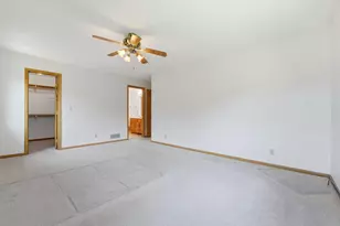1827 Hydram Ave N, Oakdale, MN 55128 - Photo 22
