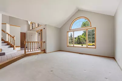 1827 Hydram Avenue N, Oakdale, MN 55128 - Photo 8