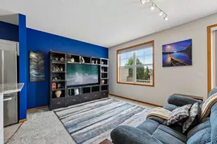 20651 Hampshire Way, Lakeville, MN 55044 - Photo 6