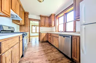 404 4th St SW, Montgomery, MN 56069 - Photo 10