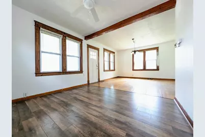 404 4th Street SW, Montgomery, MN 56069 - Photo 2