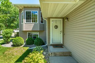 624 29th St N, Moorhead, MN 56560 - Photo 4