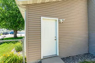 624 29th St N, Moorhead, MN 56560 - Photo 14