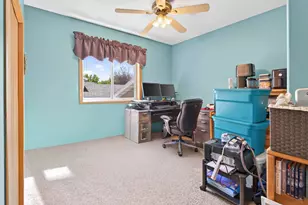 624 29th St N, Moorhead, MN 56560 - Photo 16