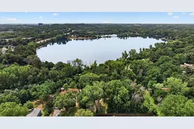 11833 Shady Oak Lane, Minnetonka, MN 55343 - Photo 4