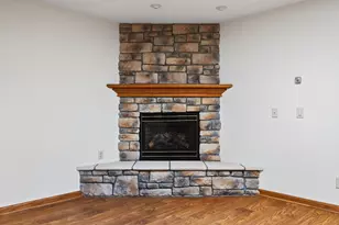 11833 Shady Oak Ln, Minnetonka, MN 55343 - Photo 10