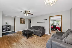 1791 Atlantic St, Maplewood, MN 55109 - Photo 6