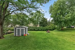 1791 Atlantic St, Maplewood, MN 55109 - Photo 30