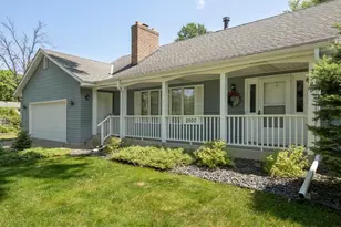 2500 Fernwood St, Roseville, MN 55113 - Photo 2