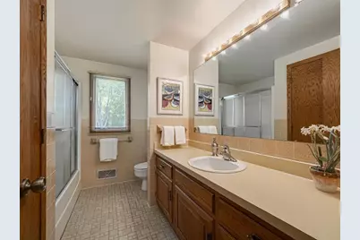 2500 Fernwood Street, Roseville, MN 55113 - Photo 18