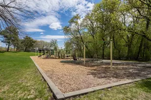 2500 Fernwood St, Roseville, MN 55113 - Photo 34