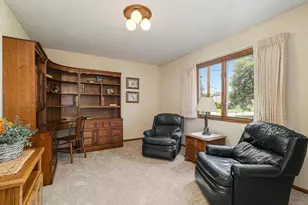 2500 Fernwood St, Roseville, MN 55113 - Photo 12