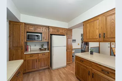 2500 Fernwood Street, Roseville, MN 55113 - Photo 8