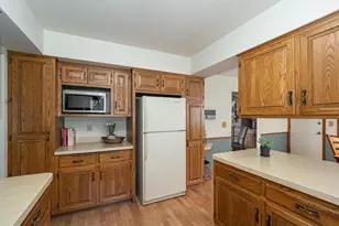 2500 Fernwood St, Roseville, MN 55113 - Photo 8