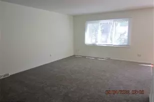 7908 Beard Ave N, Brooklyn Park, MN 55443 - Photo 10