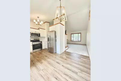 2011 Lake View Drive, Prior Lake, MN 55352 - Photo 10