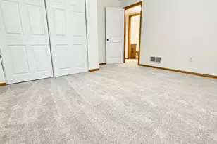 2011 Lake View Dr, Jordan, MN 55352 - Photo 22