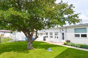 516 St Paul Ave S, Thief River Falls, MN 56701 - Photo 44