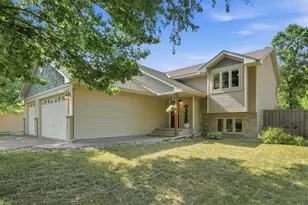 722 79th St, Lino Lakes, MN 55014 - Photo 2