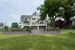 9934 199th St W, Lakeville, MN 55044 - Photo 2