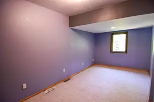 237 E Nelson Ave, Warren, MN 56762 - Photo 30
