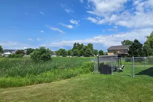 37816 Hawthorne Ave, North Branch, MN 55056 - Photo 2