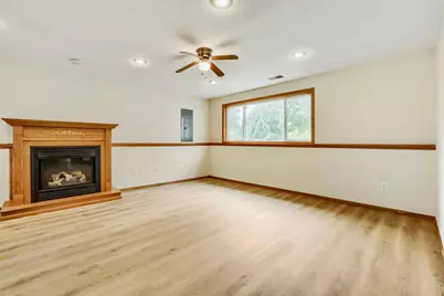 9014 Hampshire Avenue N, Brooklyn Park, MN 55445 - Photo 18
