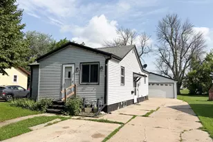 1719 Dover St, Worthington, MN 56187 - Photo 1