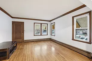 227 Maryland Ave W, Saint Paul, MN 55117 - Photo 8
