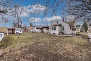 227 Maryland Ave W, Saint Paul, MN 55117 - Photo 34