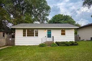 416 SW 4th St, Brainerd, MN 56401 - Photo 1