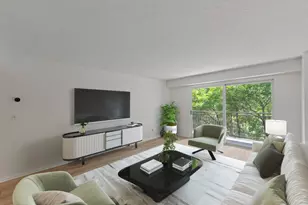 210 W Grant St, Minneapolis, MN 55403 - Photo 2