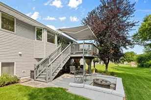 10207 Madison St NE, Blaine, MN 55434 - Photo 30