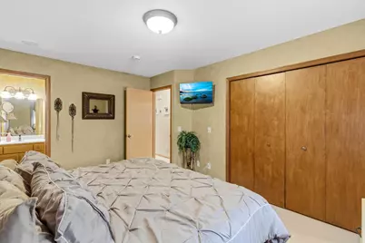 10207 Madison Street NE, Blaine, MN 55434 - Photo 12