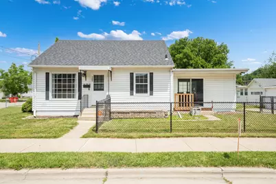 1205 9th Street NE, Rochester, MN 55906 - Photo 1